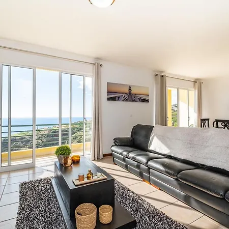 Bela Vista Sea View *